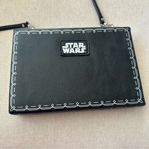 Star Wars Princess Leia & Luke Book Crossbody Bag Purse Clutch‎ Faux Leather - Picture 4 of 5